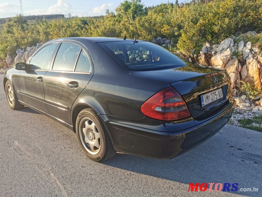 2003' Mercedes-Benz E-Klasa 220 Cdi photo #4