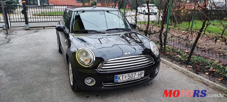 2009' MINI One 1.4 photo #3