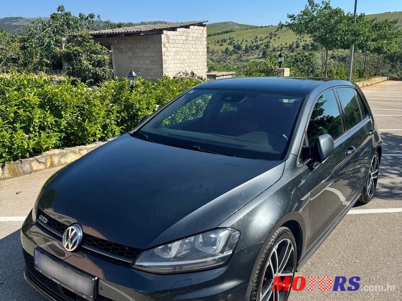 2016' Volkswagen Golf VII Gtd photo #4