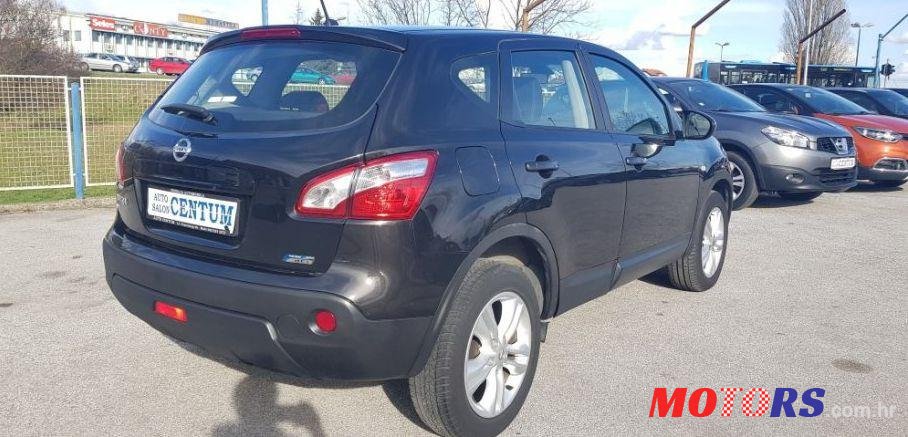 2013' Nissan Qashqai 1,6 Dci photo #1