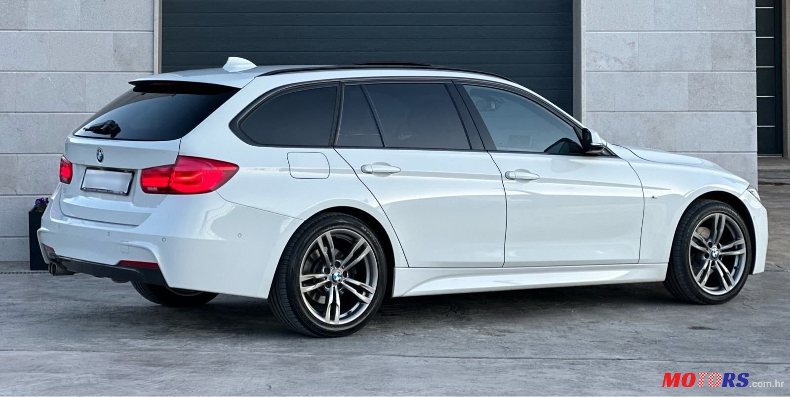 2016' BMW Serija 3 320D photo #3