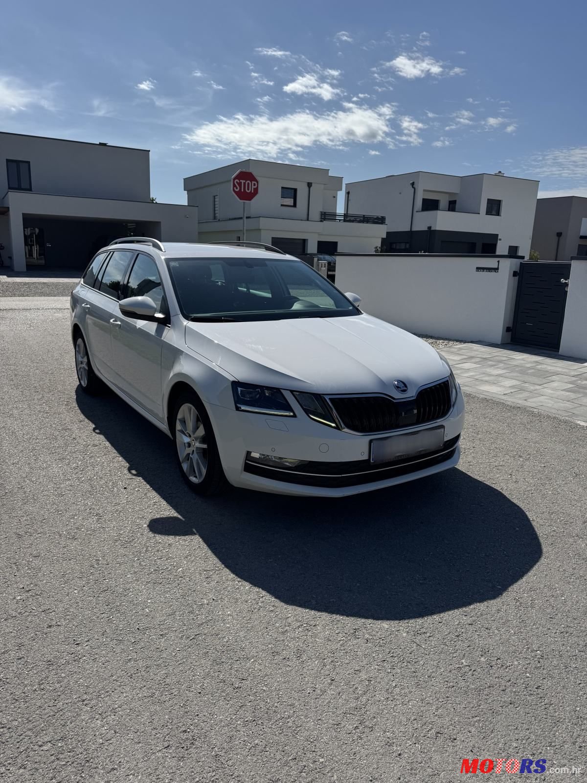 2019' Skoda Octavia Combi photo #1