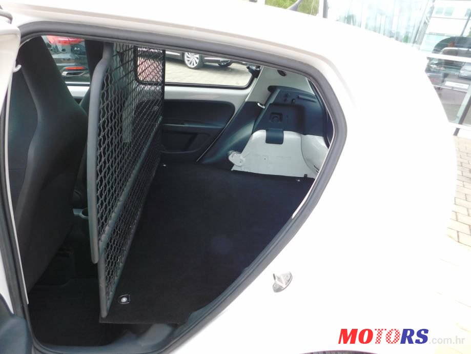 2015' Volkswagen Up! Cargo photo #3
