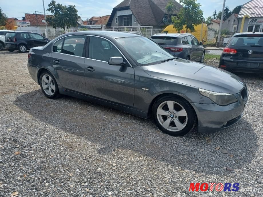 2004' BMW Serija 5 520I photo #1