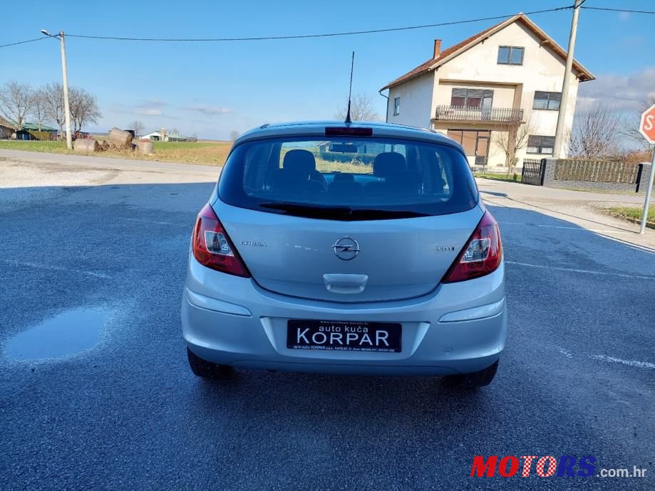 2013' Opel Corsa photo #6