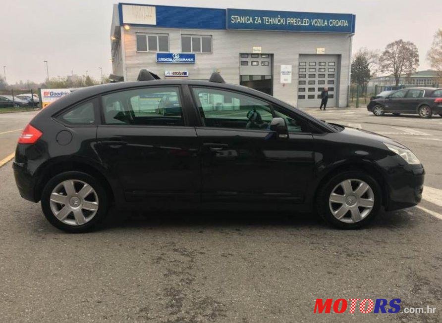 2005' Citroen C4 1,6 Hdi 16V Sx photo #1