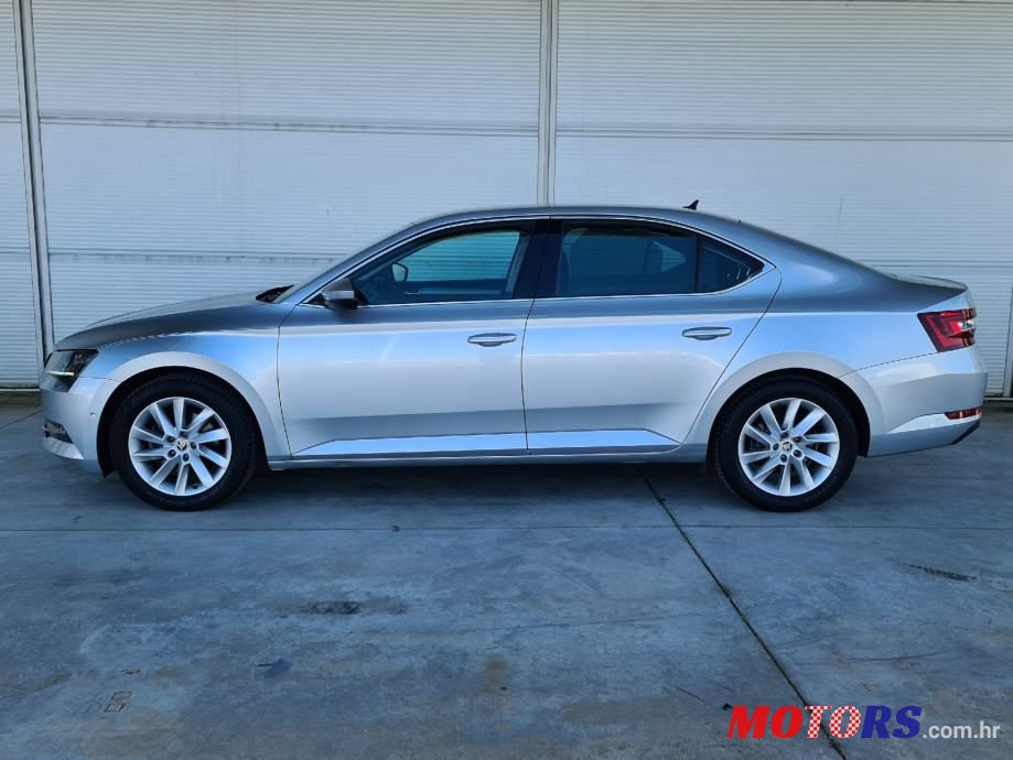 2015' Skoda Superb 2,0 Tdi photo #4