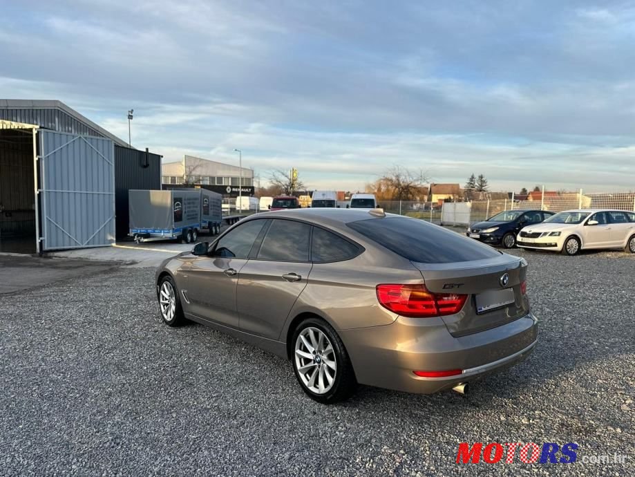 2013' BMW Serija 3 Gran Turismo photo #3