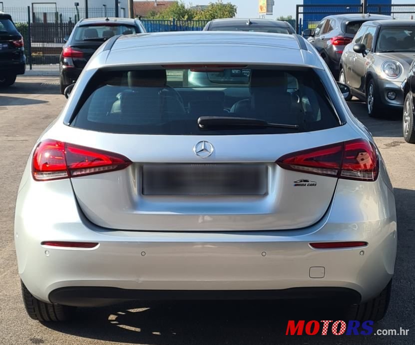 2019' Mercedes-Benz A-Klasa 160 photo #6