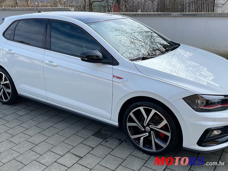 2019' Volkswagen Polo Gti photo #1