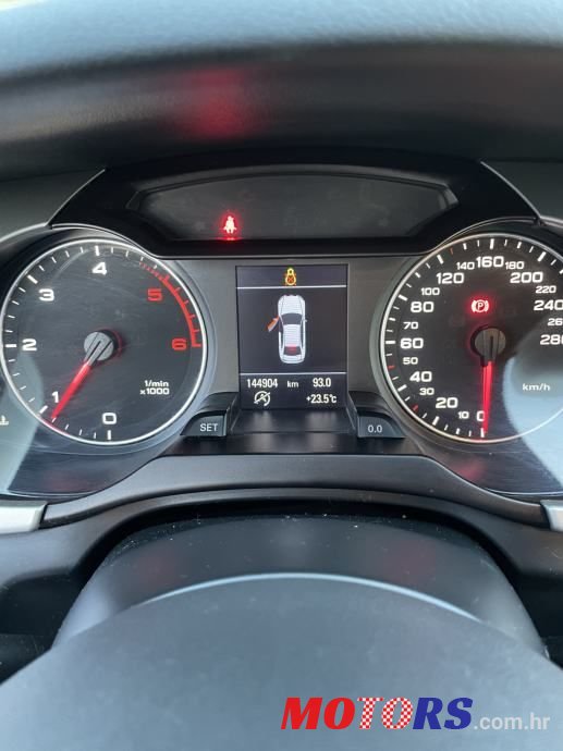 2010' Audi A4 photo #6