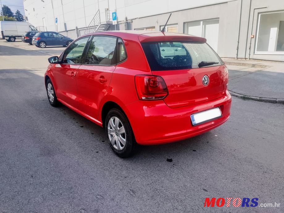2010' Volkswagen Polo 1,6 Tdi photo #4