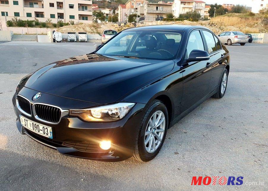 2015' BMW Serija 3 316D photo #1