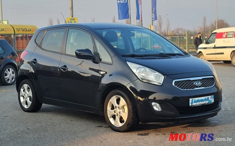 2012' Kia Venga photo #3