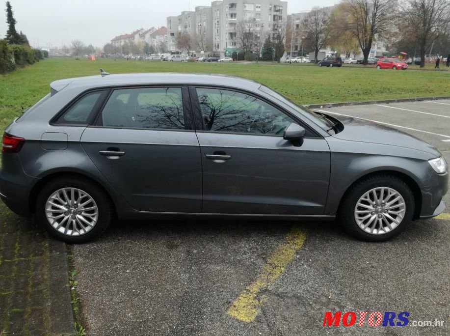 2016' Audi A3 1,6 Tdi photo #1