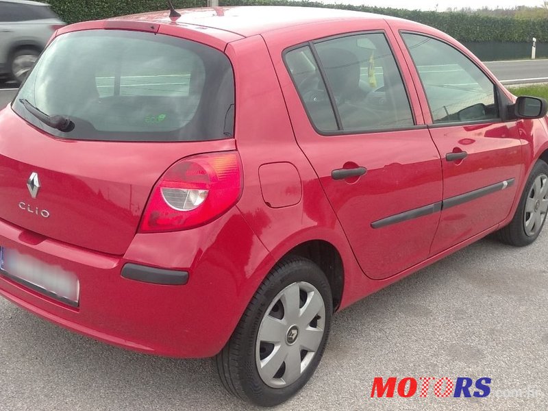 2009' Renault Clio 1,2 photo #5