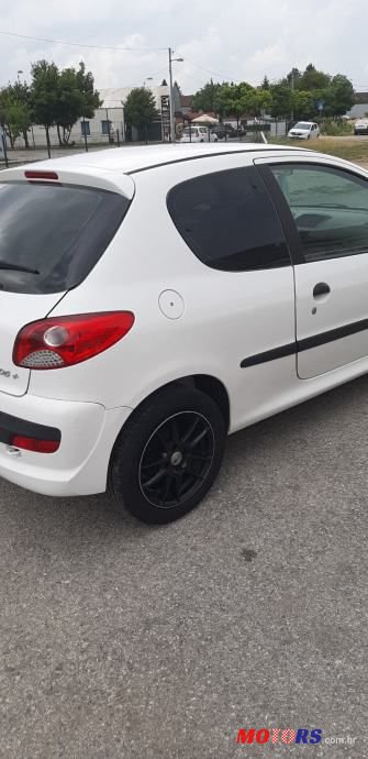 2011' Peugeot 206 photo #5