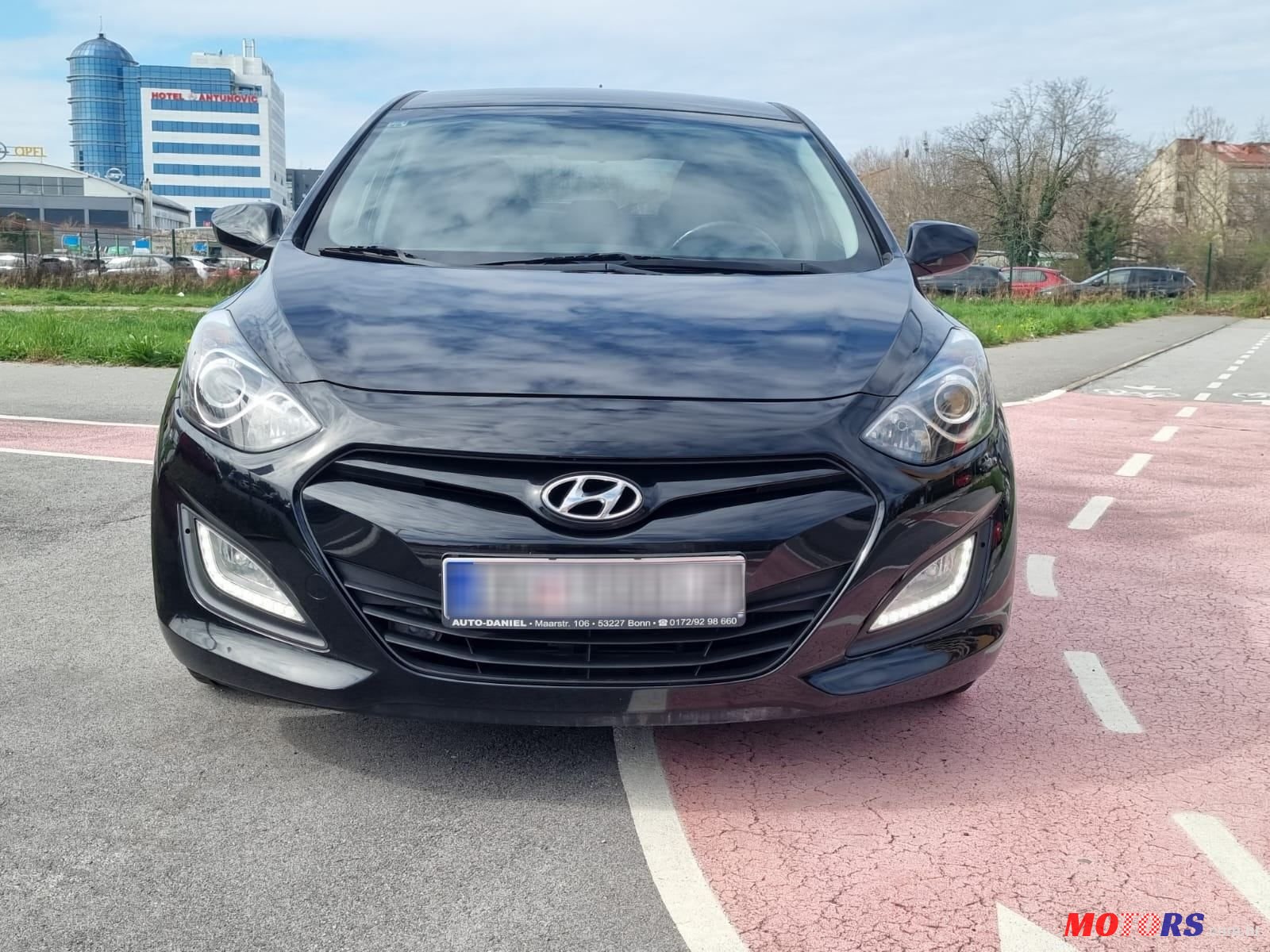 2014' Hyundai i30 1,6 Crdi photo #1
