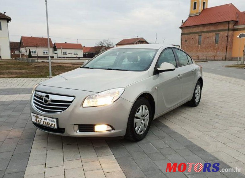 2011' Opel Insignia 2,0 Cdti photo #1