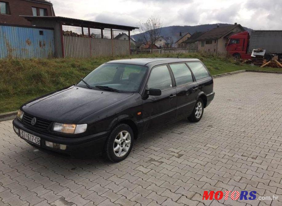 1996' Volkswagen Passat Variant GT TDI photo #3