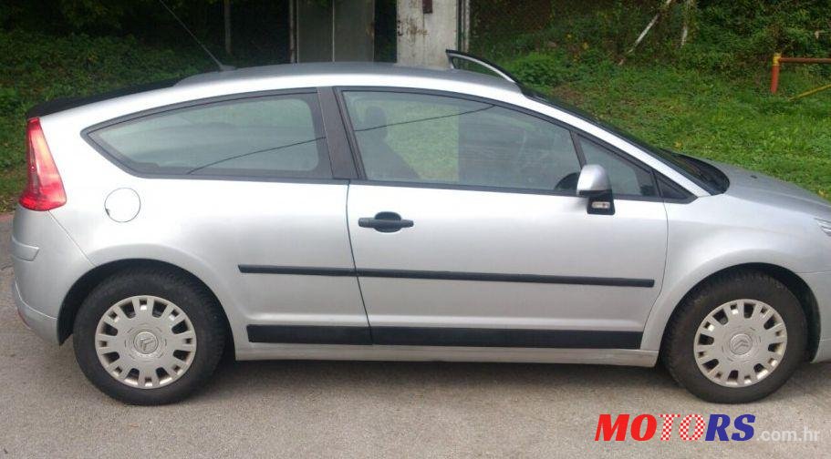 2008' Citroen C4 1,6 Hdi 16V photo #2