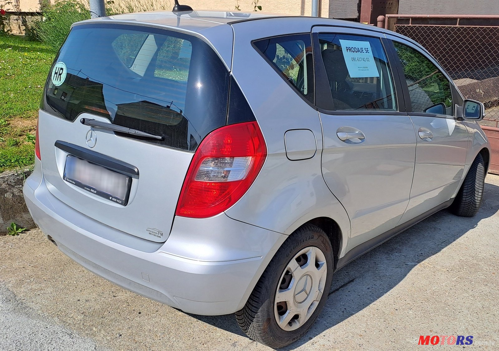 2010' Mercedes-Benz photo #6