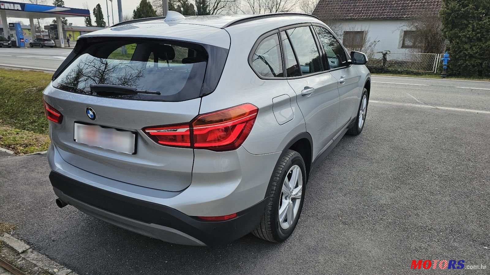 2017' BMW X1 Sdrive18D photo #5