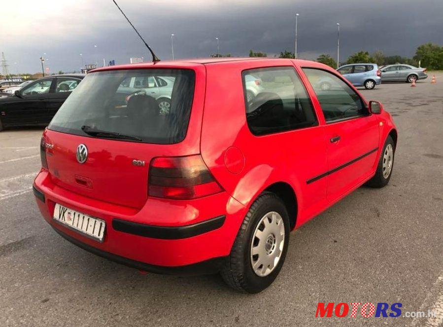 2000' Volkswagen Golf IV 1,9 Sdi photo #1