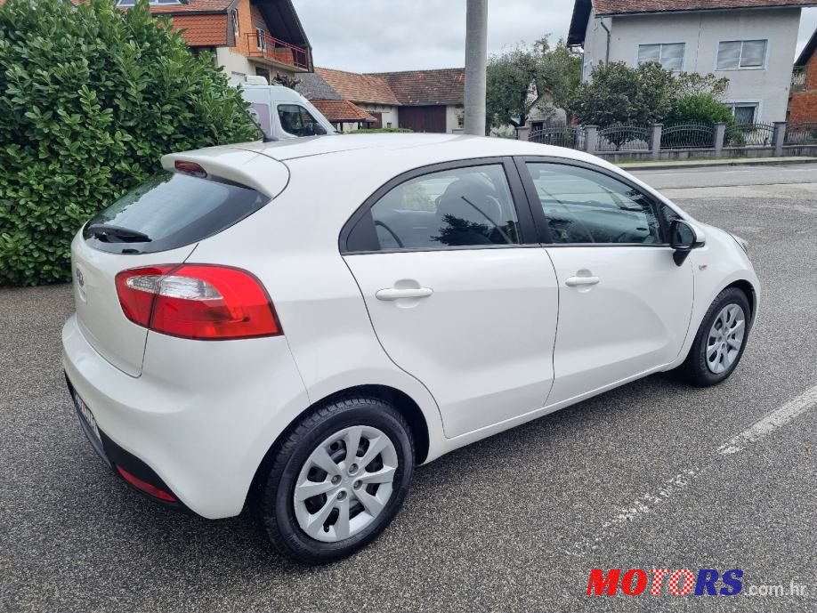 2011' Kia Rio 1,2 Ex photo #3