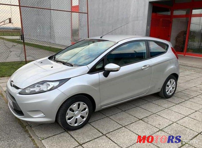 2010' Ford Fiesta 1,6 photo #1