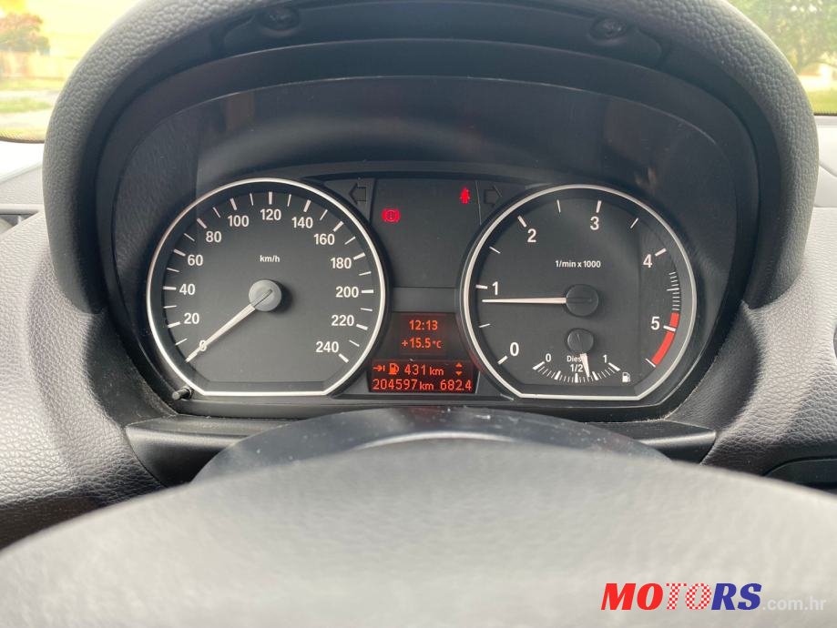 2010' BMW 116 photo #3