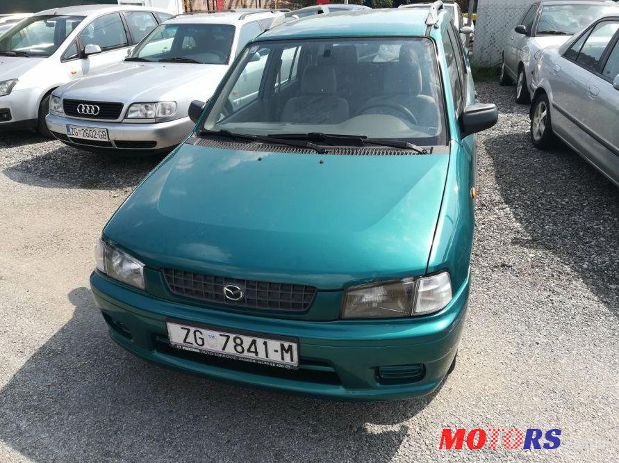 1999' Mazda Demio 1,4 I photo #2