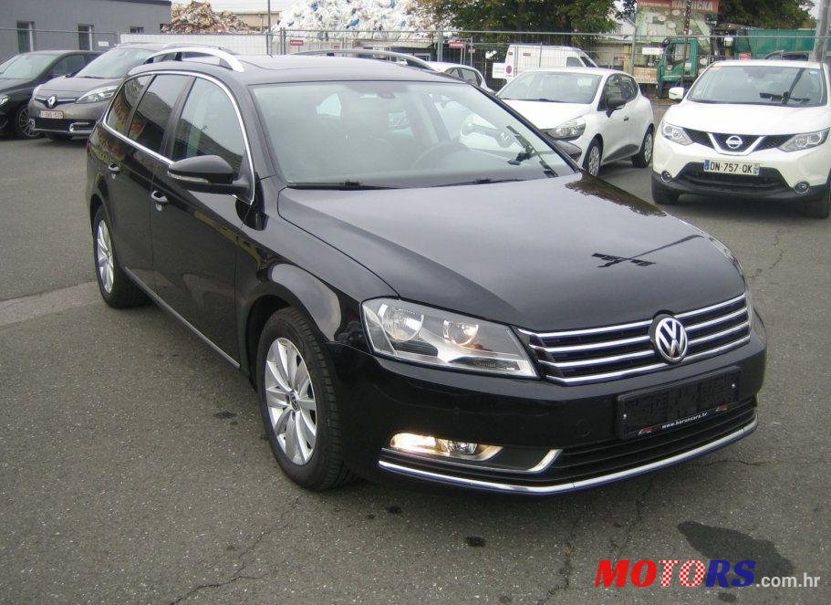 2014' Volkswagen Passat Variant photo #1