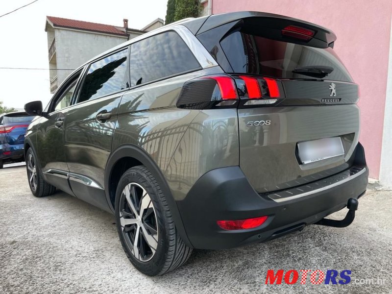 2018' Peugeot 5008 1,5 Bluehdi photo #6