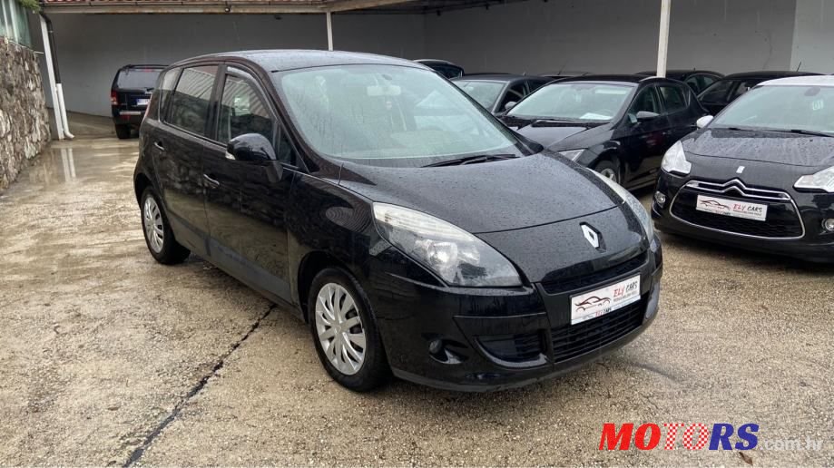 2011' Renault Scenic 1,5 Dci photo #2
