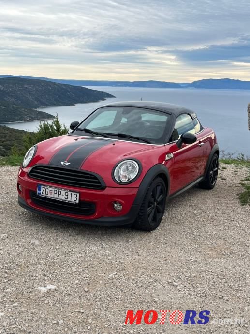 2013' MINI Cooper Coupe photo #3