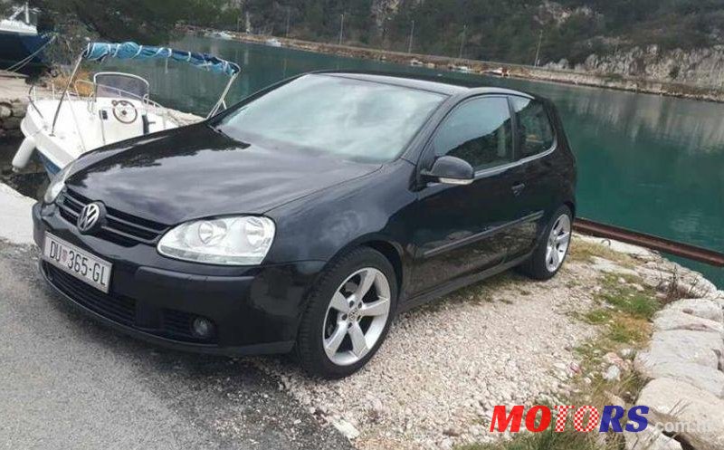 2005' Volkswagen Golf V 1,9 Tdi photo #2