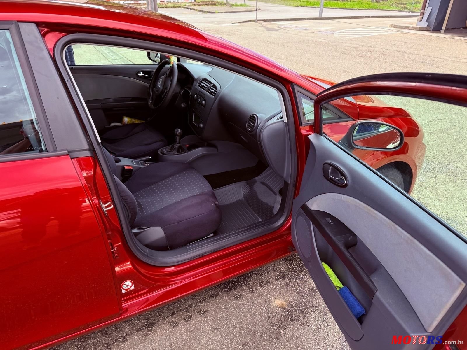 2006' SEAT Leon 1,9 Tdi photo #4