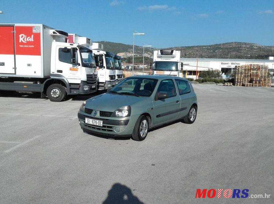 2003' Renault Clio 1,2 photo #2
