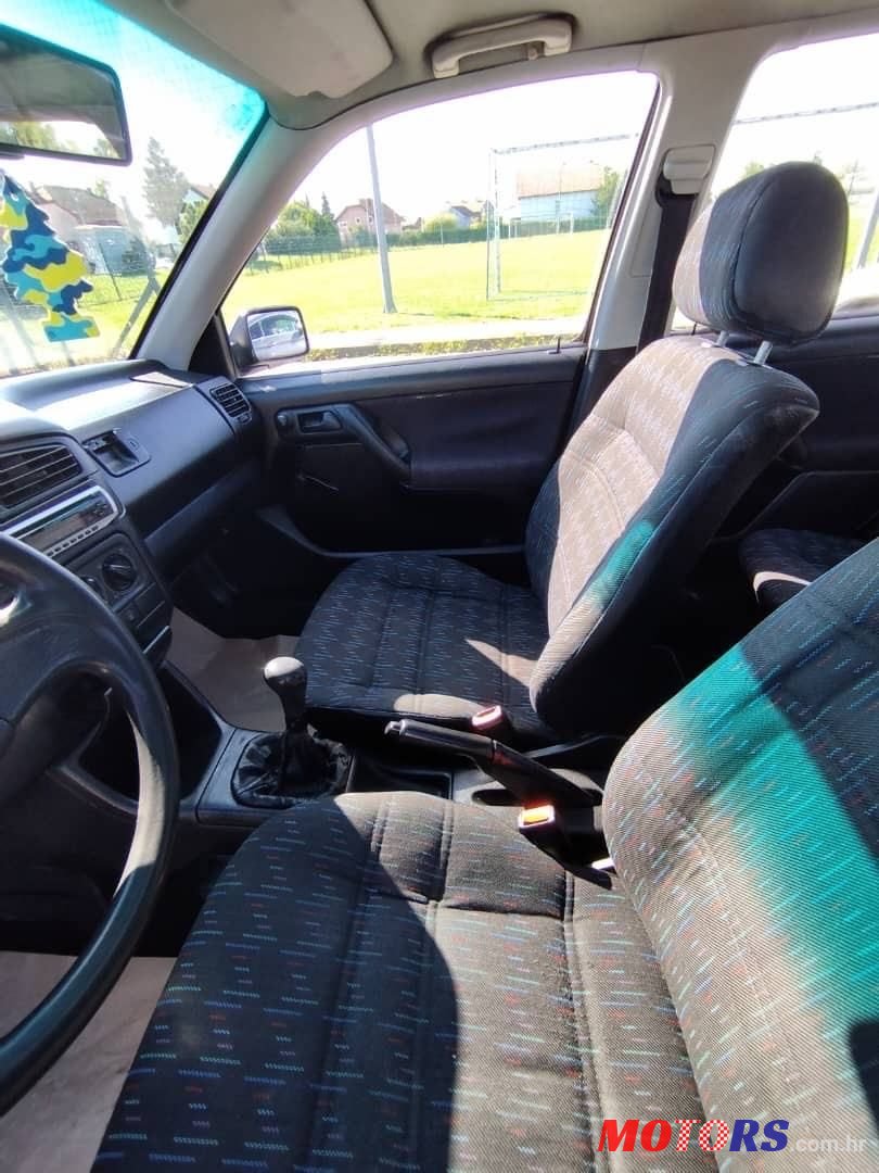 1993' Volkswagen Golf III Cl Td photo #5