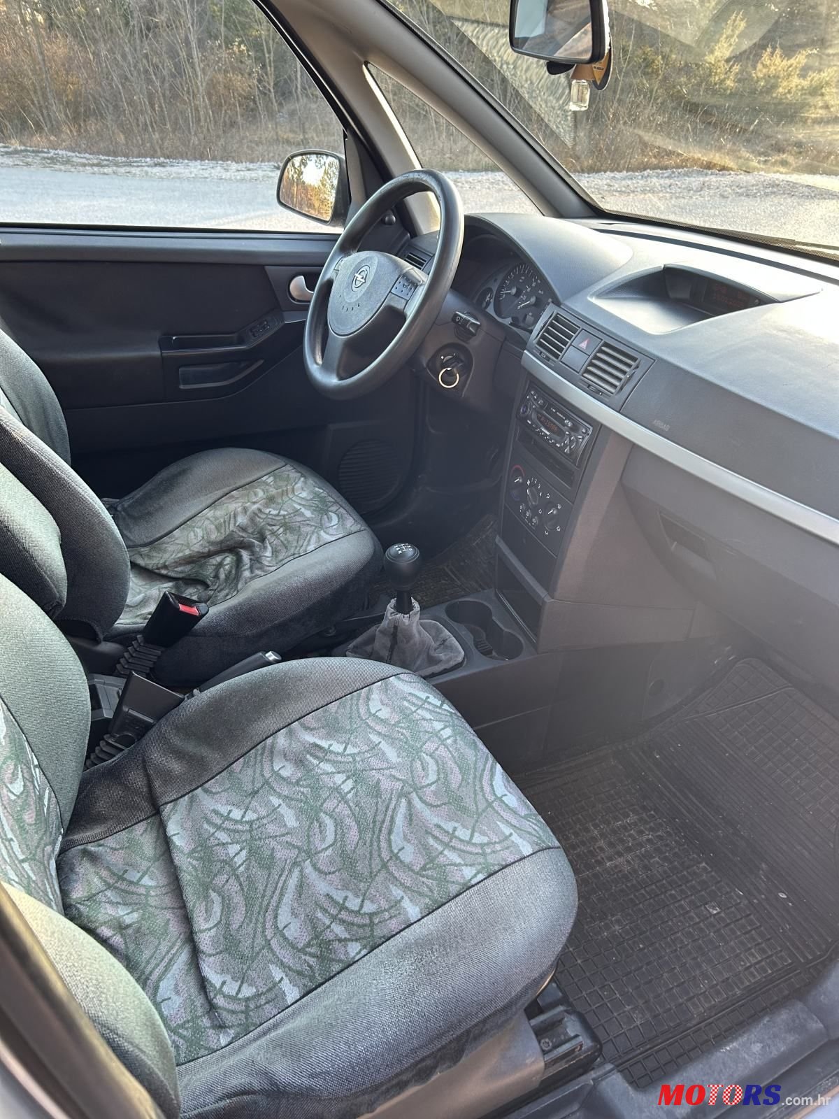 2005' Opel Meriva 1,4 16V photo #4