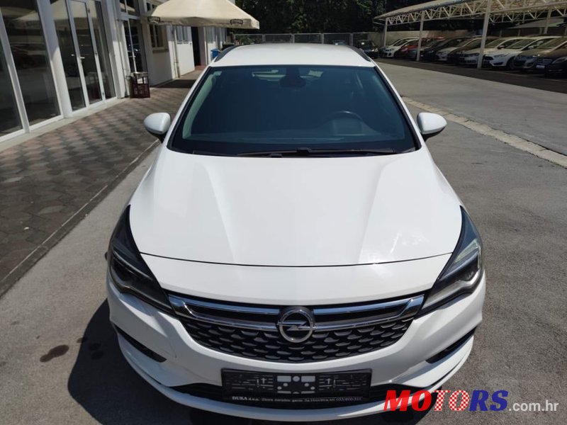 2016' Opel Astra Karavan photo #6