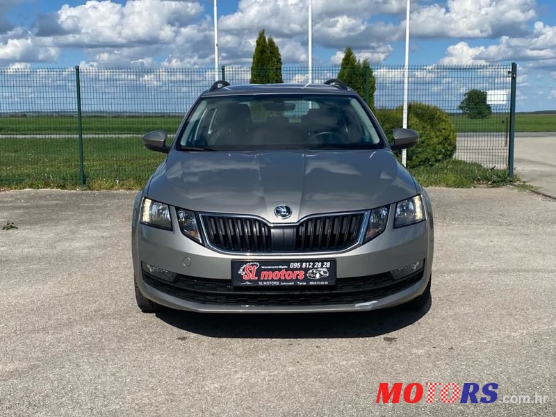 2019' Skoda Octavia Combi photo #5