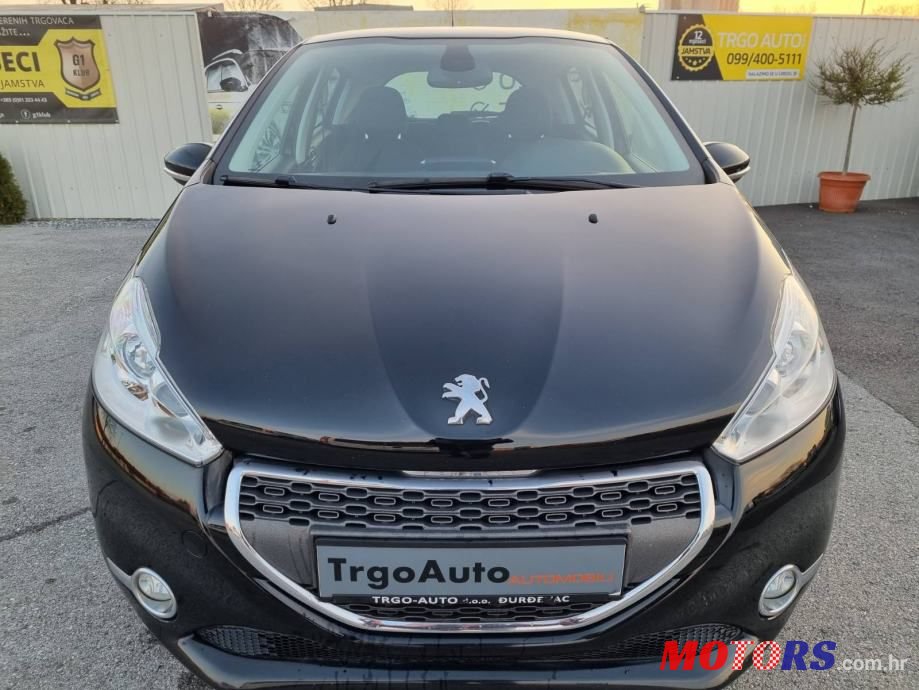 2012' Peugeot 208 1,6 E-Hdi photo #2