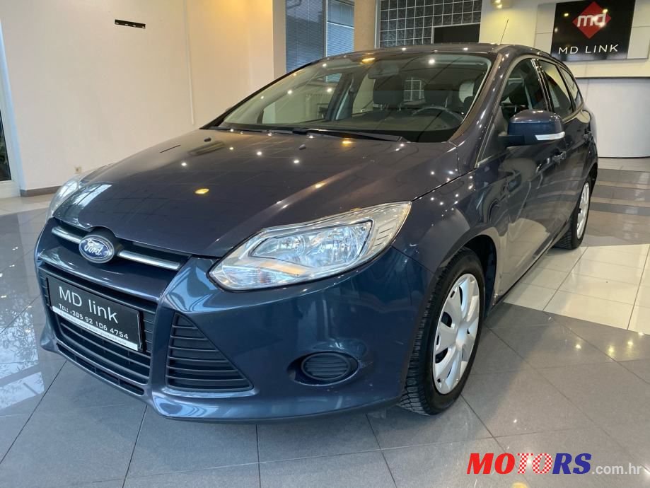 2013' Ford Focus Karavan photo #1