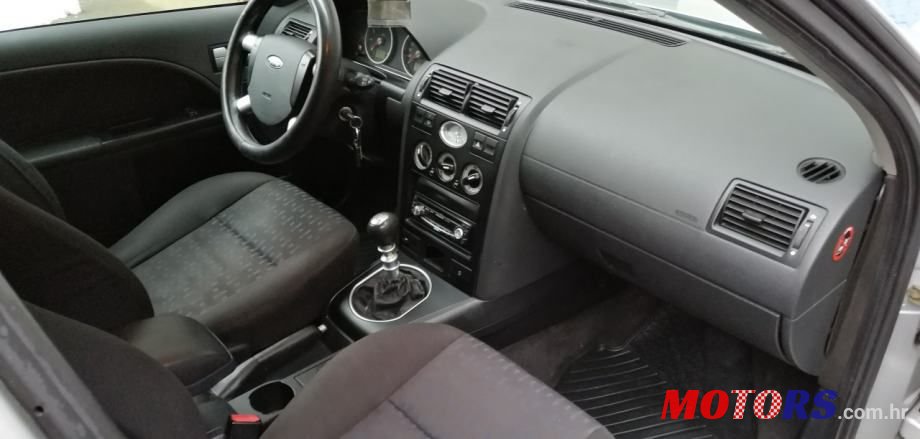 2001' Ford Mondeo 1,8 16V photo #4