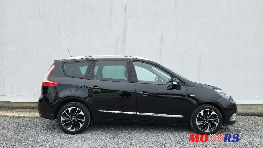 2015' Renault Grand Scenic 1.5 Dci photo #5