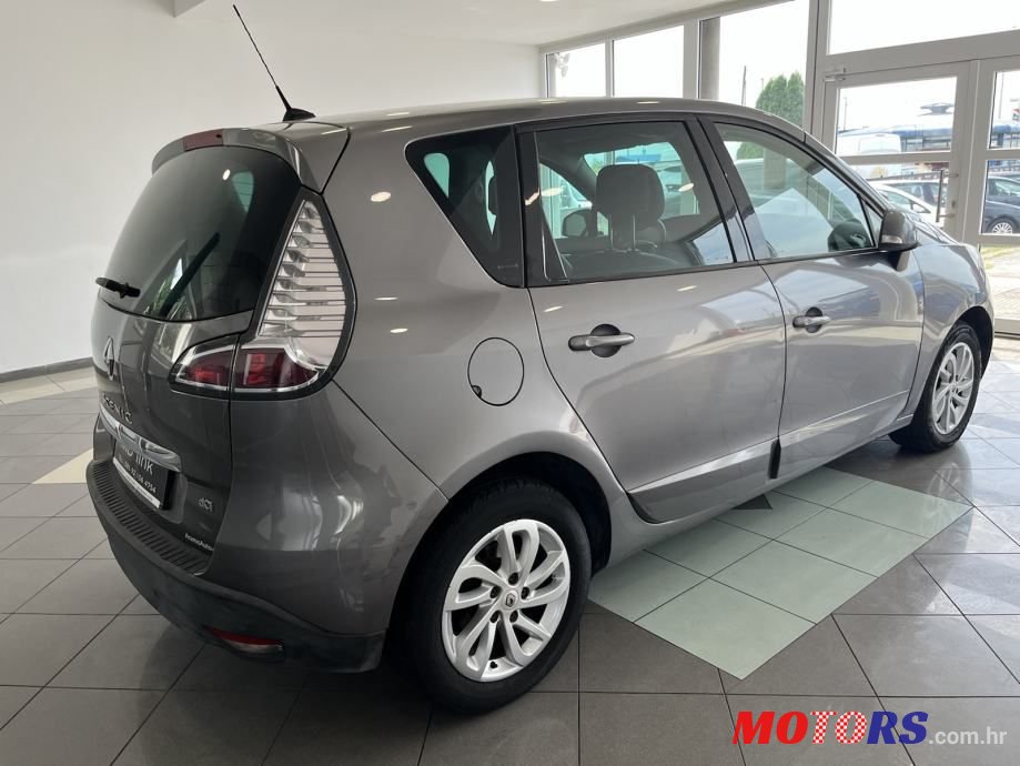 2012' Renault Scenic 1,5 Dci photo #4