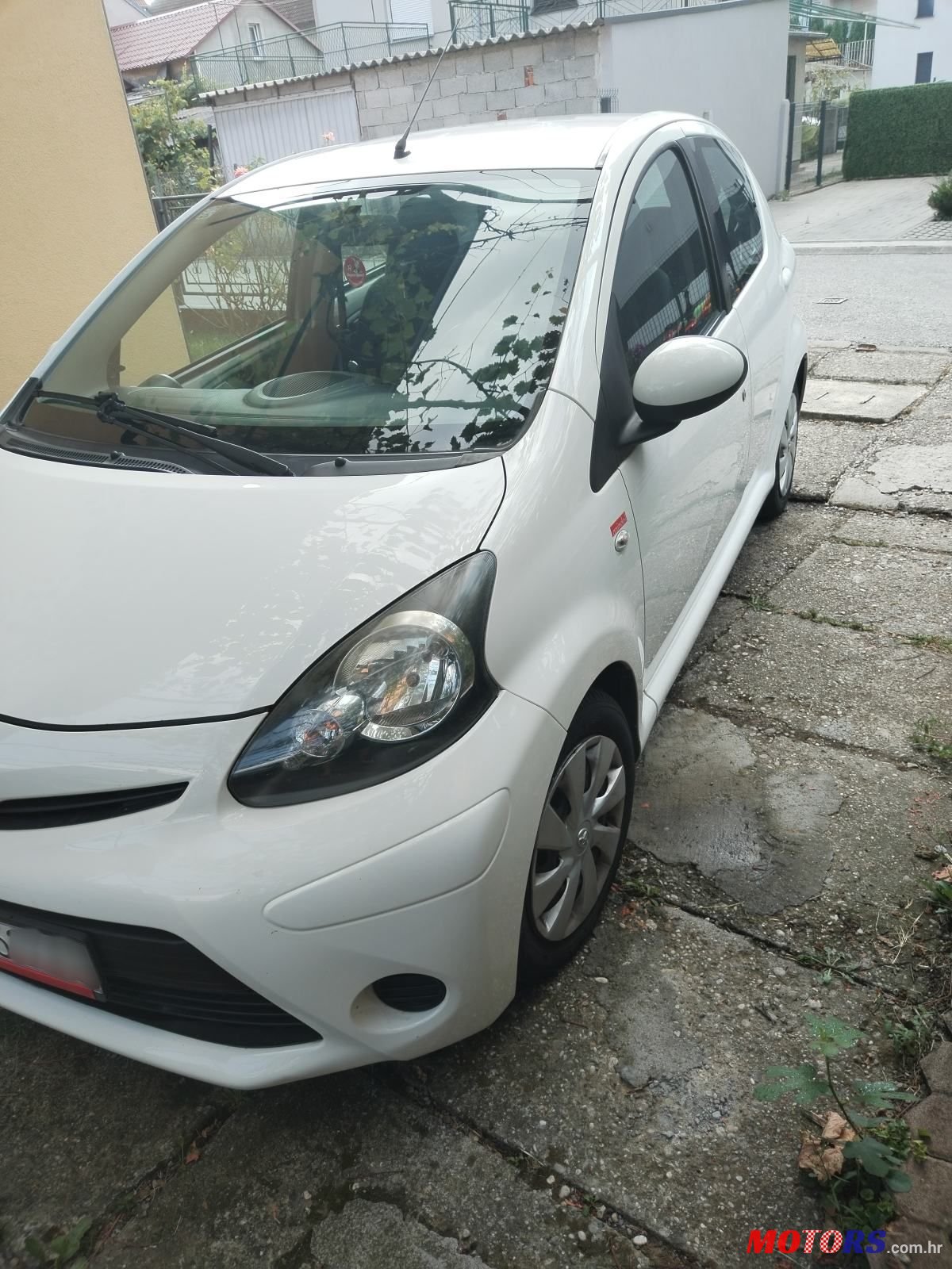 2014' Toyota Aygo 1.0 Benzin photo #3