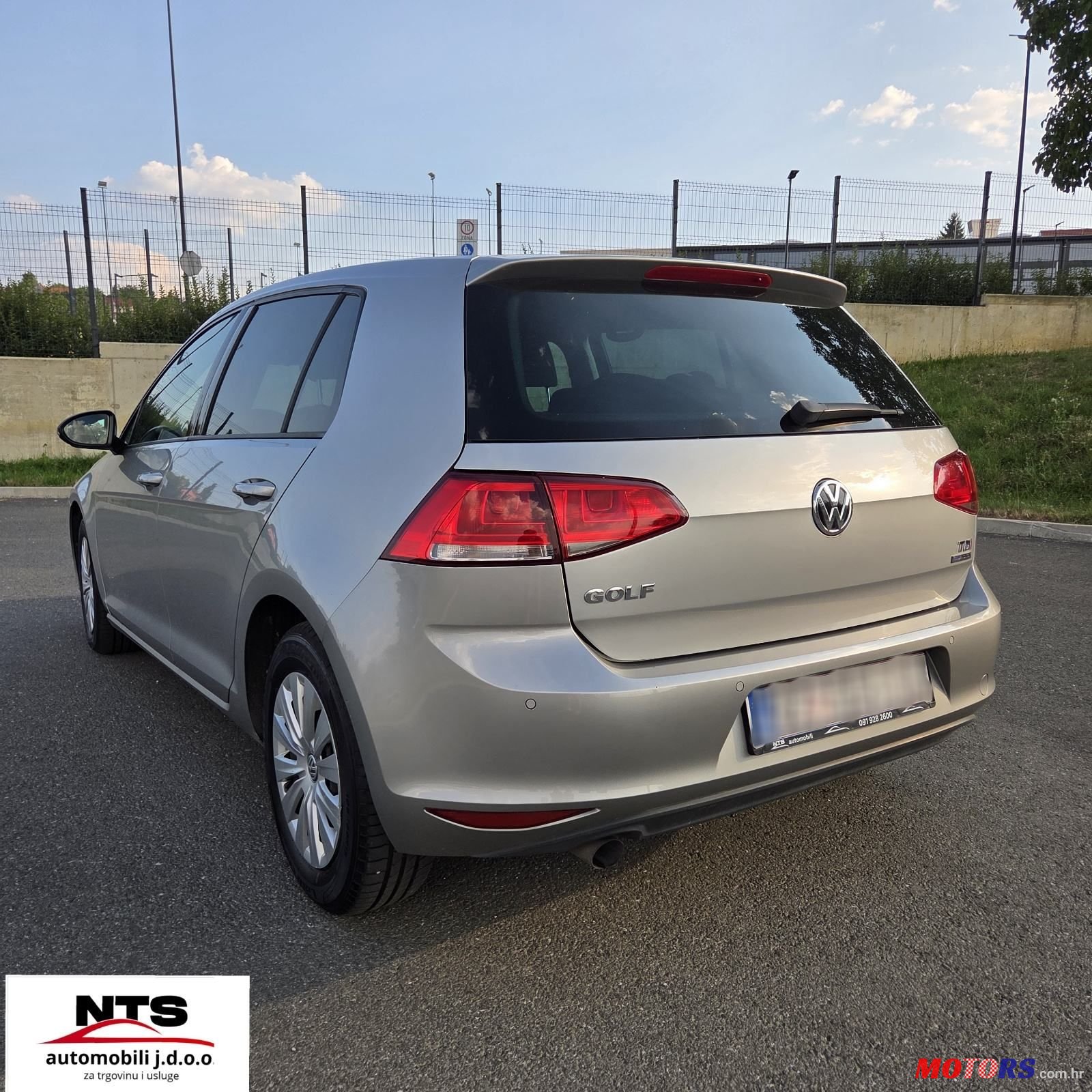 2013' Volkswagen Golf VII photo #4